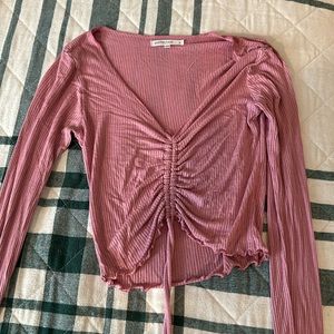 Crop tops are still cute!